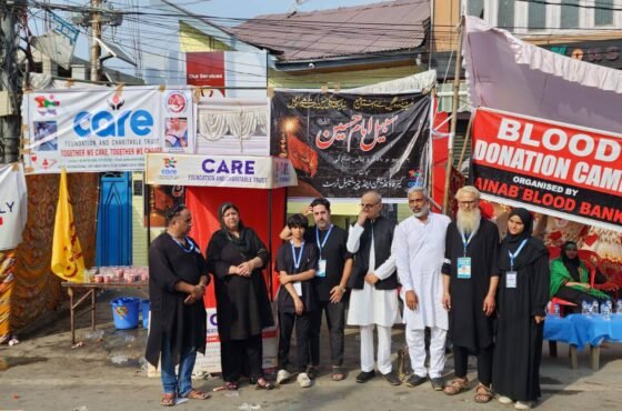 Care Foundation Trust and Gandhi Global Family Distribute Refreshments on 10th Muharram in Srinagar